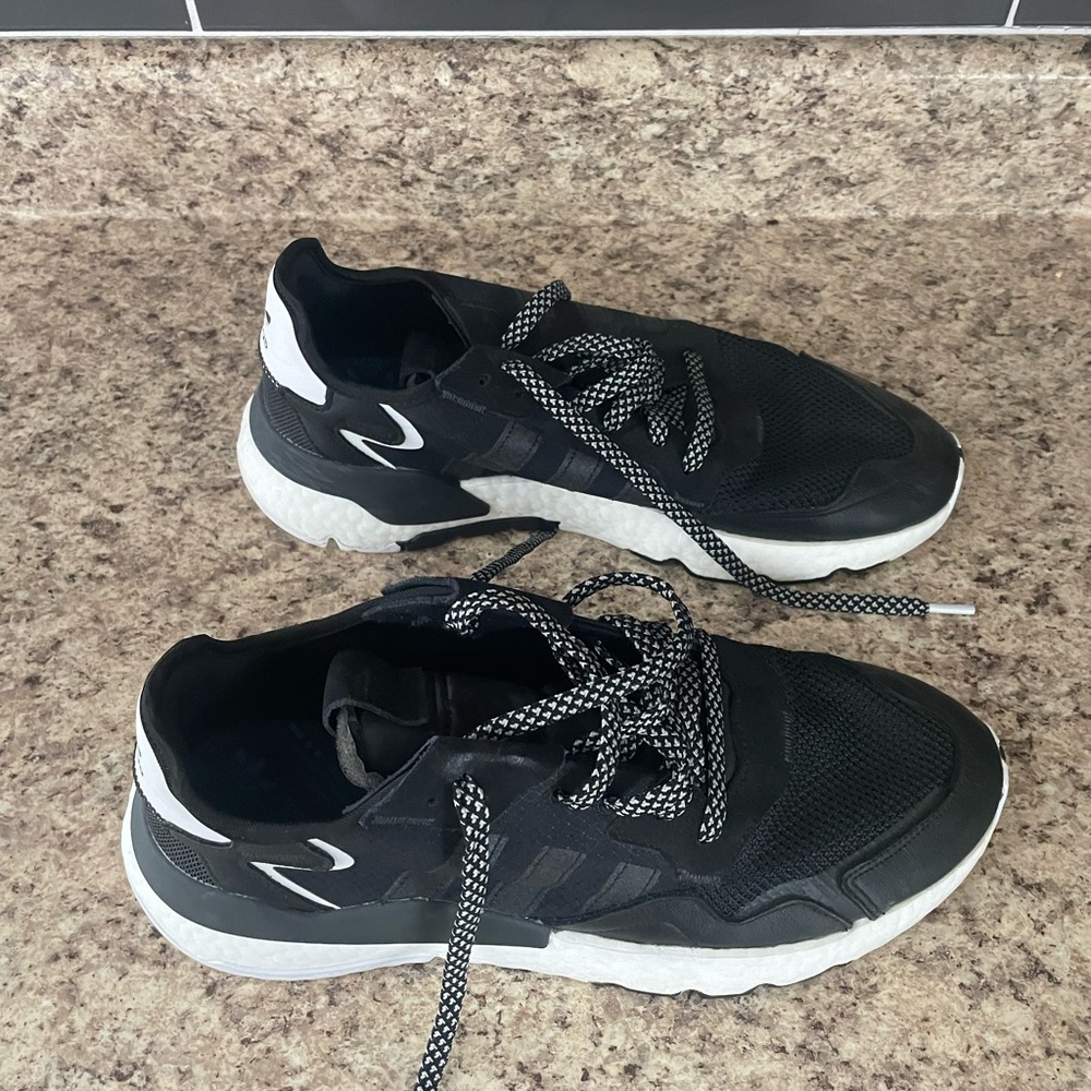 Adidas Boost - Picture 4 of 5